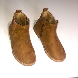 New without tags **** toddler girl booties